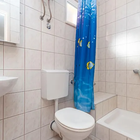 Pensionat Zoi Celina